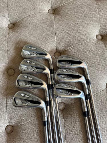 Titleist 718 AP1 Iron Set 4-PW Project X LZ 125g Extra Stiff Flex Standard NICE