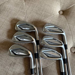Mizuno JPX 923 Hot Metal Pro Iron Set 5-PW KBS Tour Lite Stiff Flex +1/4 NICE