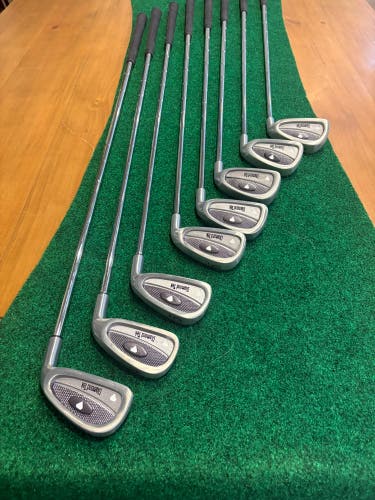 New Golf Club Set: Diamond Tek Full set of Irons and Drive/Woods. 11 Clubs. I 3-9PW, D/W 1, 3, 5.
