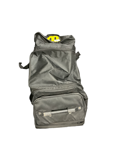 Used Wilson WHEELED BAG BB/SB Player Wheeled Bag Black 11834-S000047386