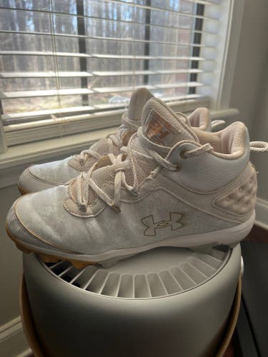 White Men's Size M 8.5 (W 9.5) Adult Under Armour Harper 7 High Top Molded Cleats (Used)