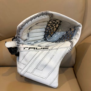 True HZRDUS 7x4 Intermediate Full Right Glove (Used)