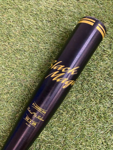 Easton Black Magic BBCOR Bat 2023 (-3)