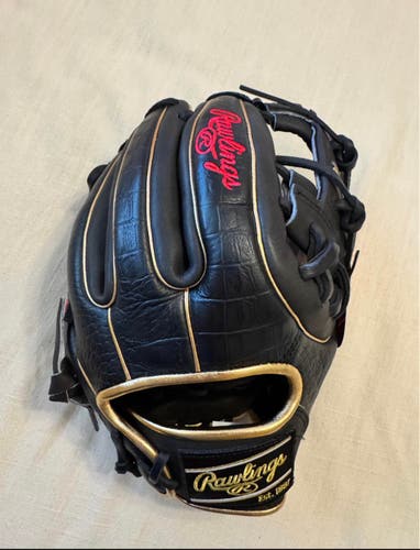 Rawlings Heart of the Hide RH Infield Baseball Glove 11.5" (New)