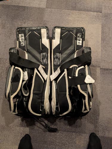 Small Bauer Supreme M5 Pro Goalie Leg Pads (Used)