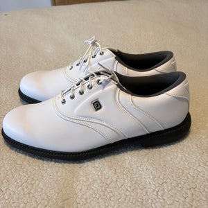 Men's Size M 11.0 (W 12.0) Footjoy Traditions Golf Shoes (New)