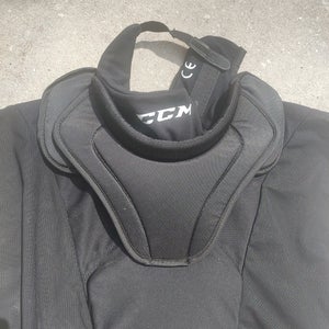 CCMv Throat Guard (Used)