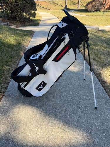 Mizuno Stand Golf Bag Black/White