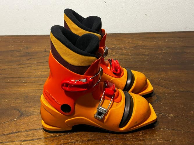 Garmont Teledactyl Kids Telemark Ski Boots US Childrens size 5 junior jr NICE!!!