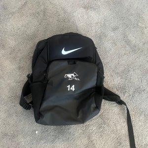 Black Men's Large/Extra Large Nike Backpack (Used)