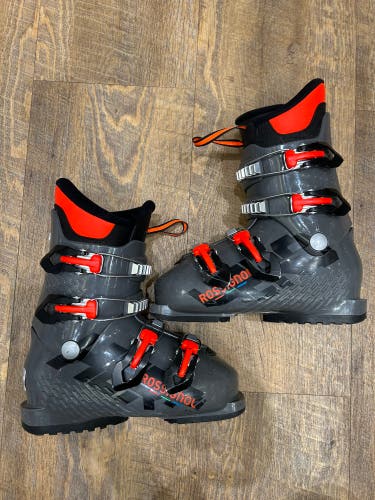 Mondo 24 & 24.5 Rossignol Hero J4 All Mountain Ski Boots (Used)