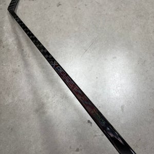 90 Flex P28M Senior CCM XF Ghost Right Hand Hockey Stick (New) Pro Stock