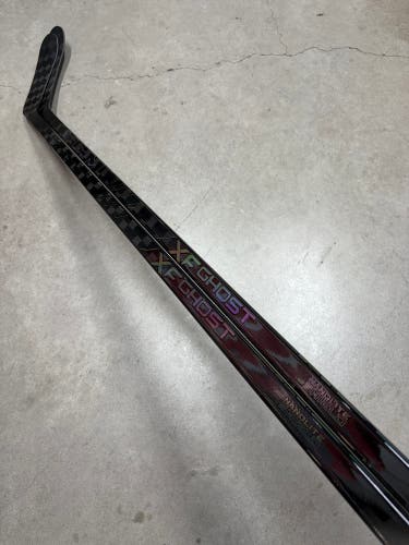 2 PACK 90 Flex P28M Senior CCM XF Ghost Right Hand Hockey Stick (New) Pro Stock