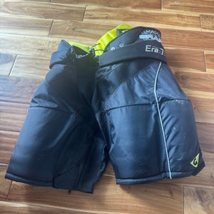 Senior Size 48 Graf Era 7 Hockey Pants (New)