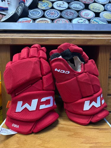CCM HGPJSPP Gloves 14" Red (New)