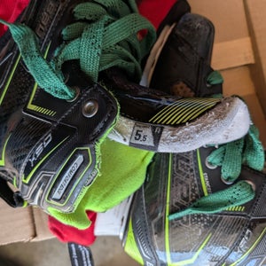 Bauer GSX Hockey Goalie Skates Regular Width Size 5.5 (Used)