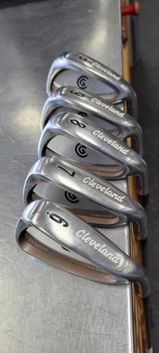 Used Cleveland TA6 W SERIES 6-PW Womens Iron Set RH 6I-PW 11497-S000155868