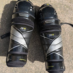 Intermediate Bauer Supreme 3S Pro 15” Shin Pads worn once