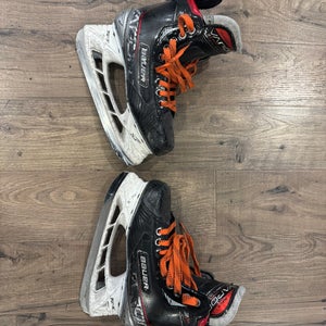 2021 Bauer Vapor 3X Hockey Skates Regular Width Size 4 (Used)