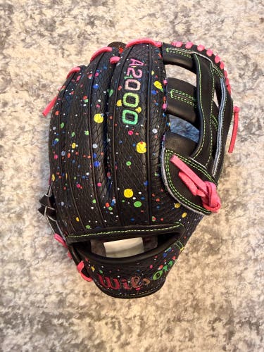 2025 Wilson A2000 RH Infield Baseball Glove 11.5" (New w/ Tags)