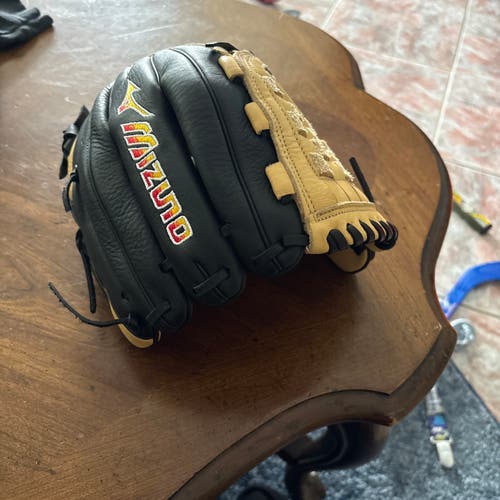 Mizuno LH Softball Glove 12" (New)