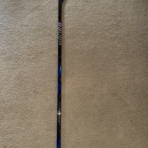 Senior Bauer Proto2 Right Handed Hockey Stick P92 77 Flex Pro Stock (New)