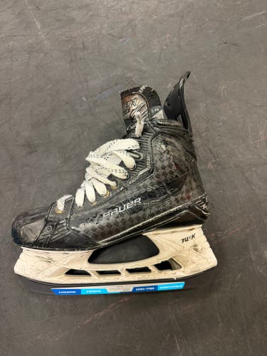 Black 2022 Bauer Supreme Mach Hockey Skates 6.5 (Used)
