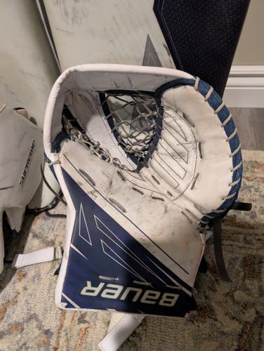 Bauer Supreme 1S Regular (Used) Glove and Blocker