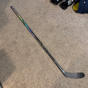 NEW Pro Stock Bauer Hyperlite 2 Dressed as Silver Twitch 82 flex P28/P28M