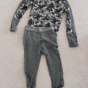 Youth Helly Hansen base layer set