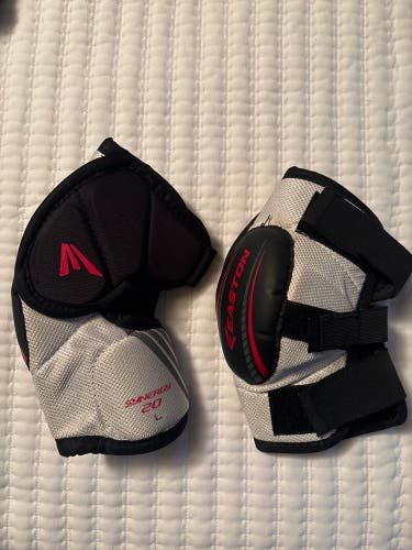 Junior Large Easton Synergy 20 Elbow Pads (Used)