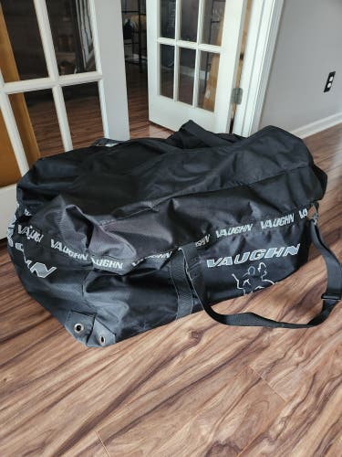 Vaughn Goalie Bag (Used)