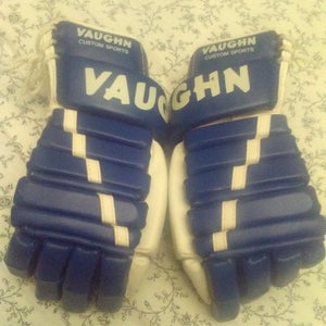 Vaughn F2000 Gloves 15" Vintage Ice Hockey Gloves - Brand New