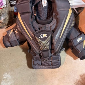 Medium Brian's Bstar Goalie Chest Protector (Used)