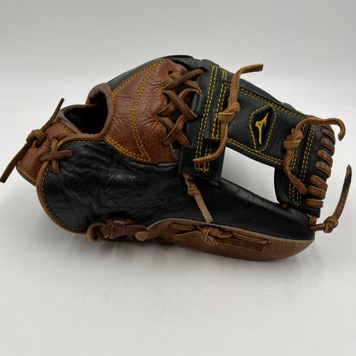 Mizuno Classic Soft 11.75 Infield Baseball Glove