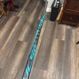 Senior Bauer Pulse Right Handed Hockey Stick P90TM 77 Flex (Used)