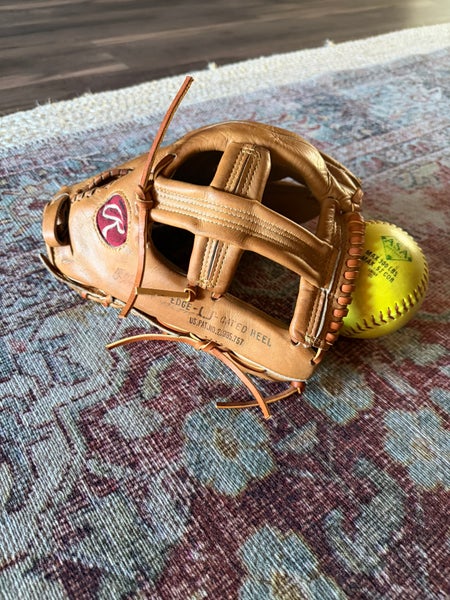 Rawlings VINTAGE RH Baseball Glove 12" (Used)