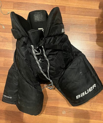 Men's Senior Large Bauer Nexus 400 Hockey Pants (Used)