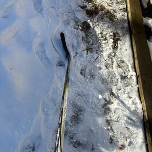 Intermediate Bauer Vapor Hyperlite 2 Left Hand Hockey Stick P90TM 55 Flex (Used)