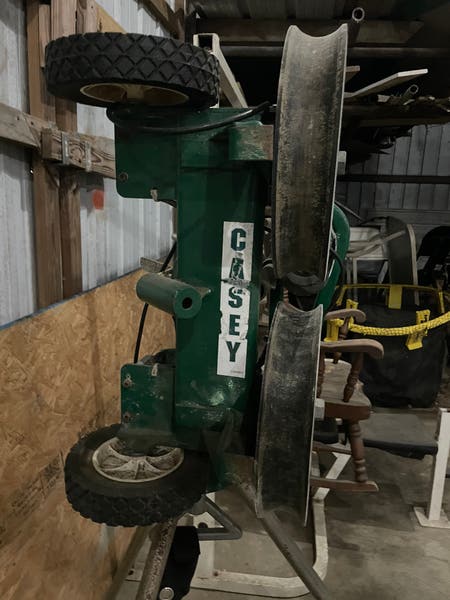 Used) Atec Casey 2 Wheel Pitching Machine | SidelineSwap | Buy and