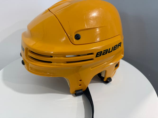 Large Bauer 4500 Helmet (Used)