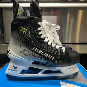 Bauer Vapor Hyperlite2 Hockey Skates NCAA Pro Stock Size 5.5 FIT 3 254mm (New)