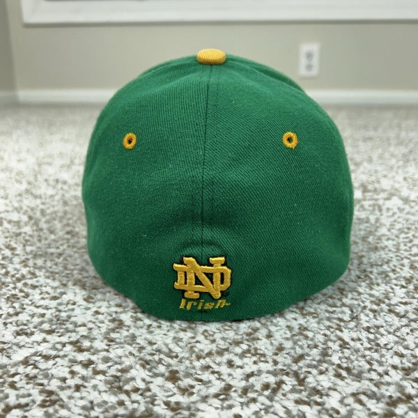 Notre Dame Fighting Irish Hat Cap Fitted Mens Medium Green NCAA ...