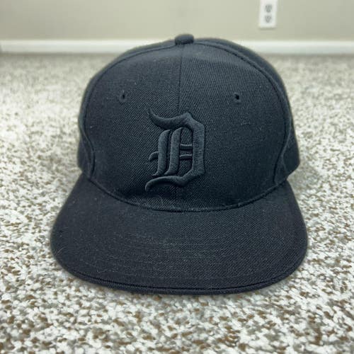 City Hunter Hat Cap Fitted Mens Medium Black Detroit D Logo Streetwear Sports