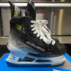 Bauer Vapor Hyperlite2 Hockey Skates NCAA Pro Stock Size 5 FIT 3 246mm (New)