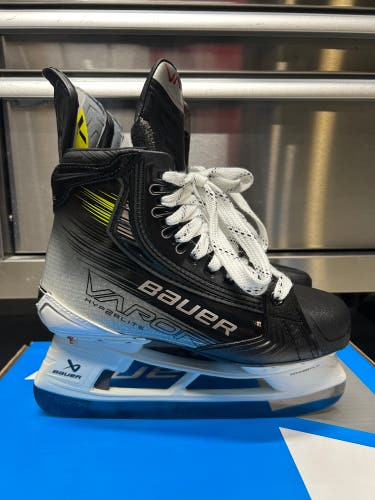 Bauer Vapor Hyperlite2 Hockey Skates NCAA Pro Stock Size 5 FIT 3 246mm (New)