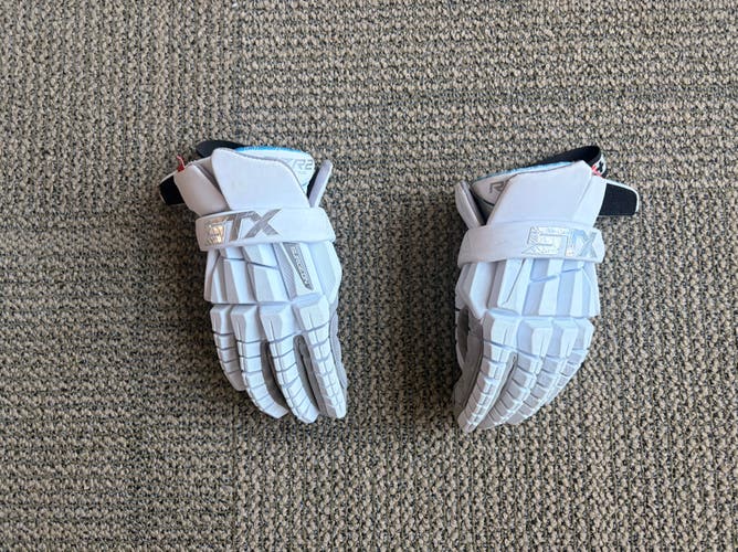 STX Surgeon RZR2 Lacrosse Gloves (New)