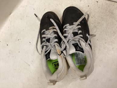Used Under Armour LEADOFF BB CLEATS BB/SB Cleats Black And White Junior 03 11725-S000497542