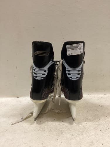 Used Bauer IMPACT 300 Intermediate Hockey Skate Intermediate 5.5 11725-S000498698