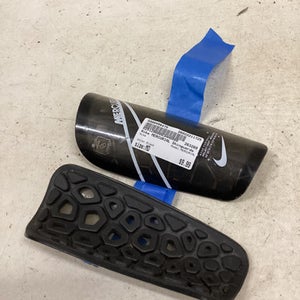 Used Nike MERCURIAL Soccer Shin Guards Adult Black MD 11725-S000498475